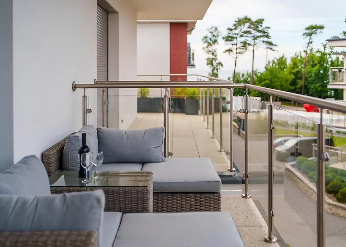 Rewal - 4 Person - Premium Baltic Apartment With Spa Access
